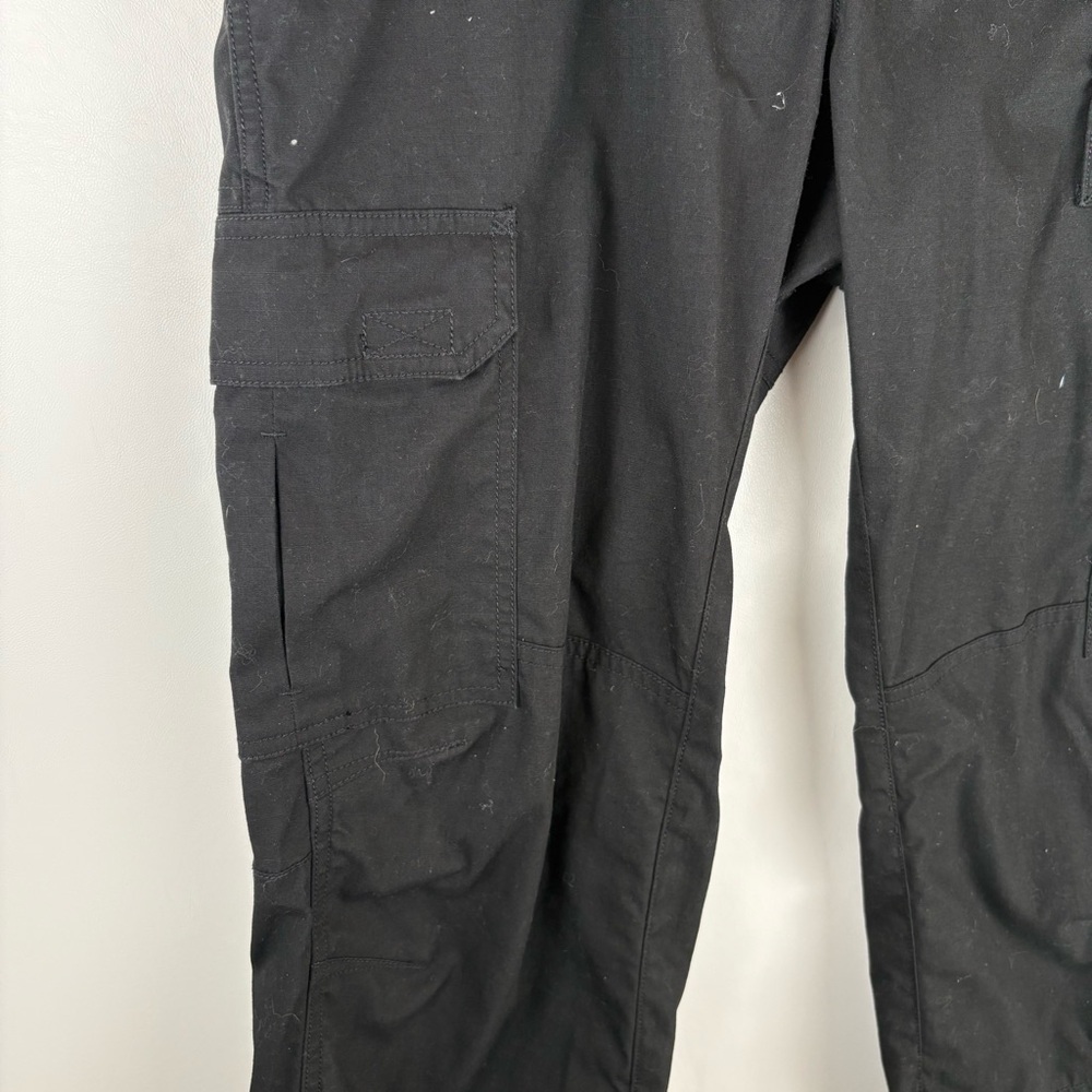 5.11 Tactical Pants Women 4 Black Cargo Straight Leg Workwear Pockets 31” Inseam - Picture 3 of 11
